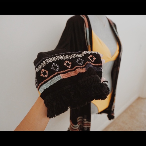 🆕 Bohemian Vibes Cardigan/Coverup - Picture 4 of 8